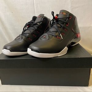 AIR JORDAN 17+